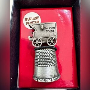 Vintage Hershey’s Cocoa Wagon on Pewter FORT Thimble Collectible NIB Souvenir